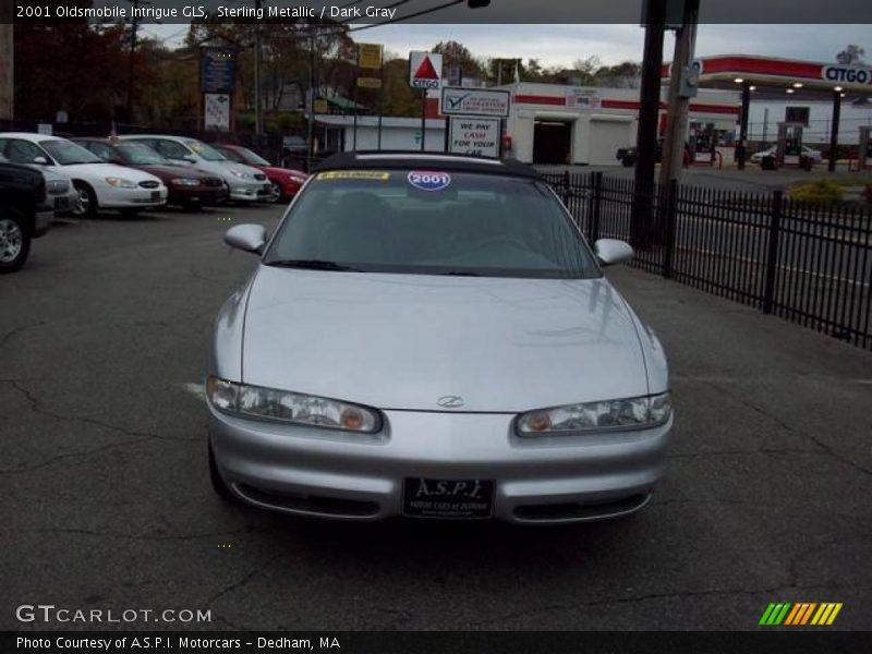 Sterling Metallic / Dark Gray 2001 Oldsmobile Intrigue GLS