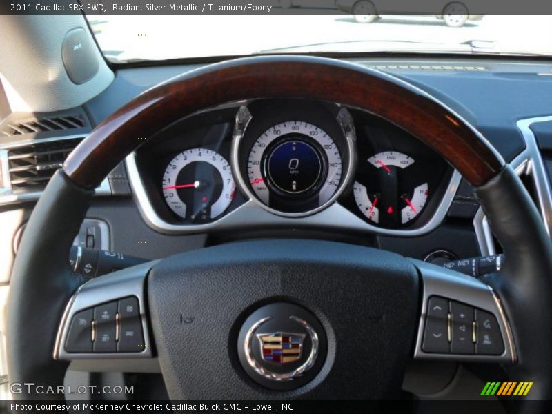 Radiant Silver Metallic / Titanium/Ebony 2011 Cadillac SRX FWD