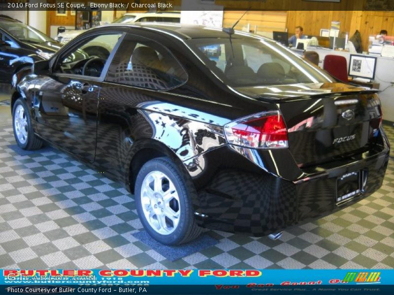 Ebony Black / Charcoal Black 2010 Ford Focus SE Coupe