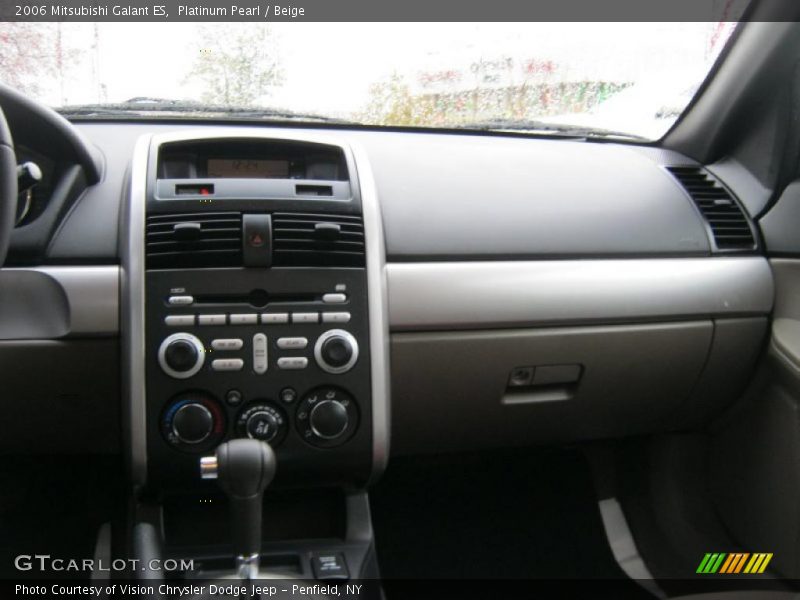 Platinum Pearl / Beige 2006 Mitsubishi Galant ES