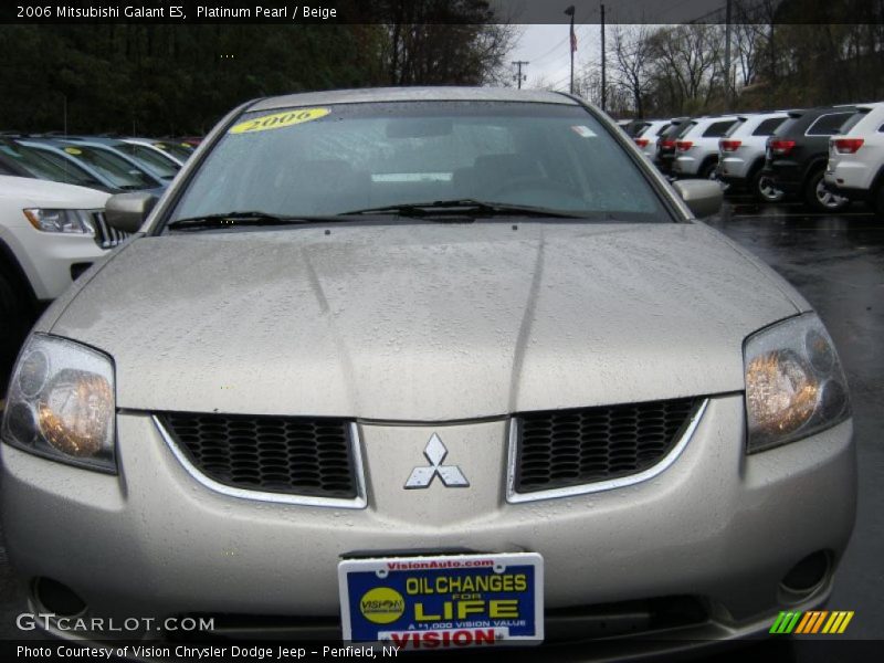 Platinum Pearl / Beige 2006 Mitsubishi Galant ES
