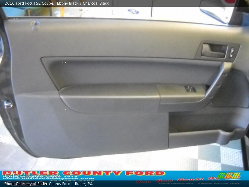 Ebony Black / Charcoal Black 2010 Ford Focus SE Coupe