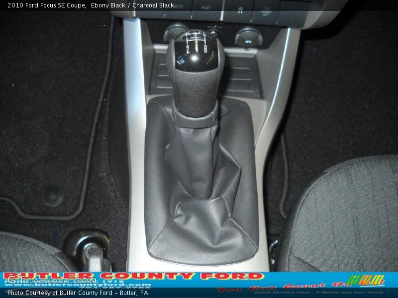 Ebony Black / Charcoal Black 2010 Ford Focus SE Coupe