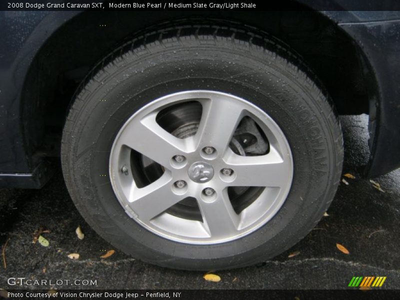  2008 Grand Caravan SXT Wheel