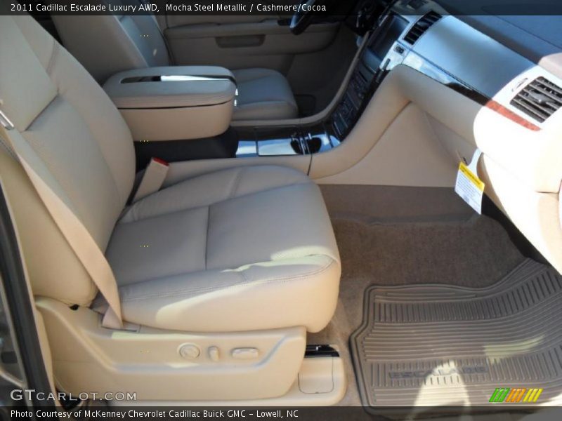  2011 Escalade Luxury AWD Cashmere/Cocoa Interior