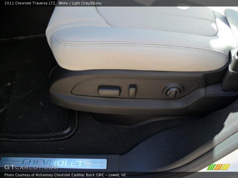 White / Light Gray/Ebony 2011 Chevrolet Traverse LTZ