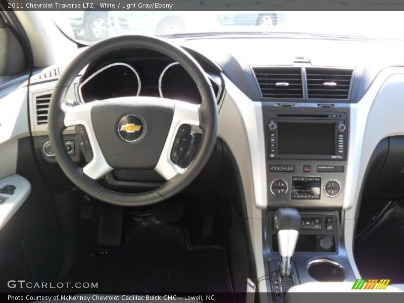 Dashboard of 2011 Traverse LTZ