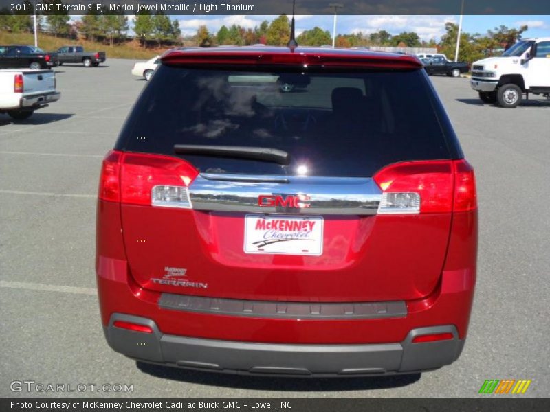 Merlot Jewel Metallic / Light Titanium 2011 GMC Terrain SLE