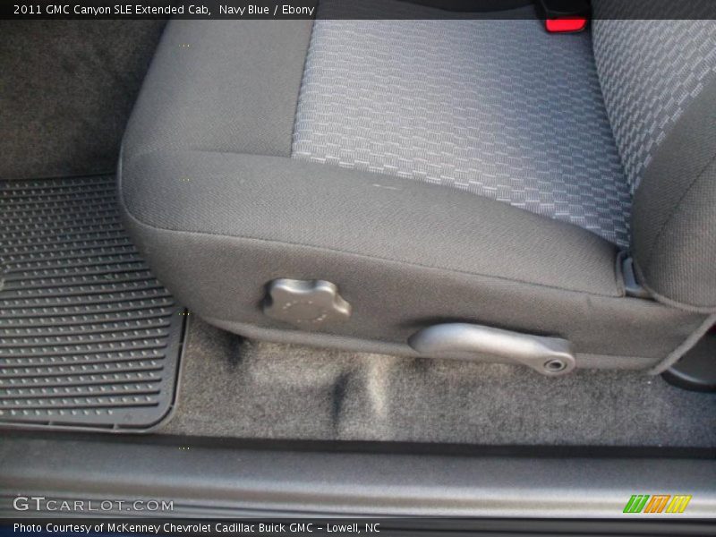  2011 Canyon SLE Extended Cab Ebony Interior