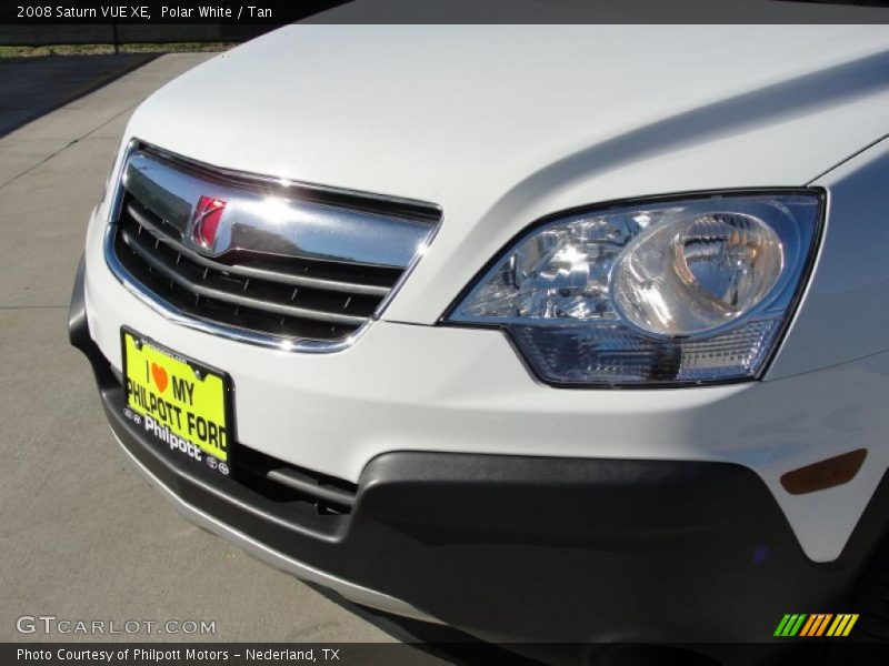 Polar White / Tan 2008 Saturn VUE XE