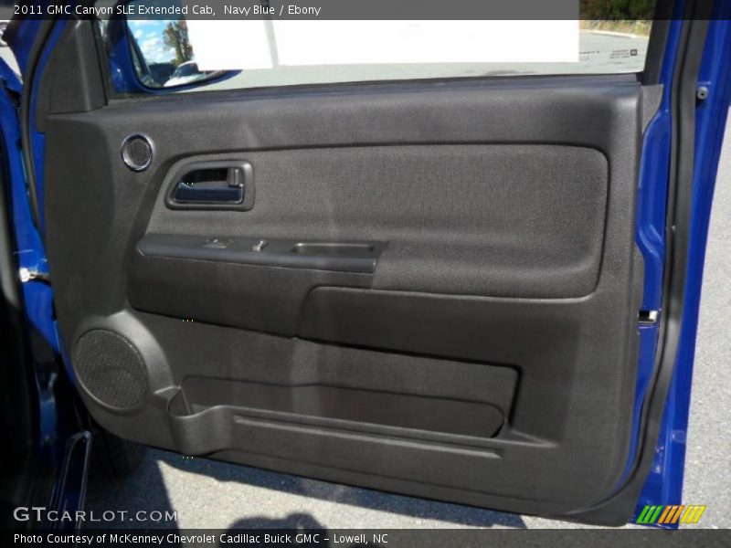 Door Panel of 2011 Canyon SLE Extended Cab