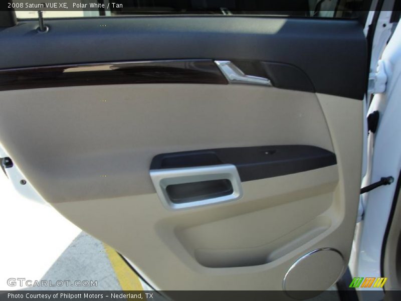 Polar White / Tan 2008 Saturn VUE XE