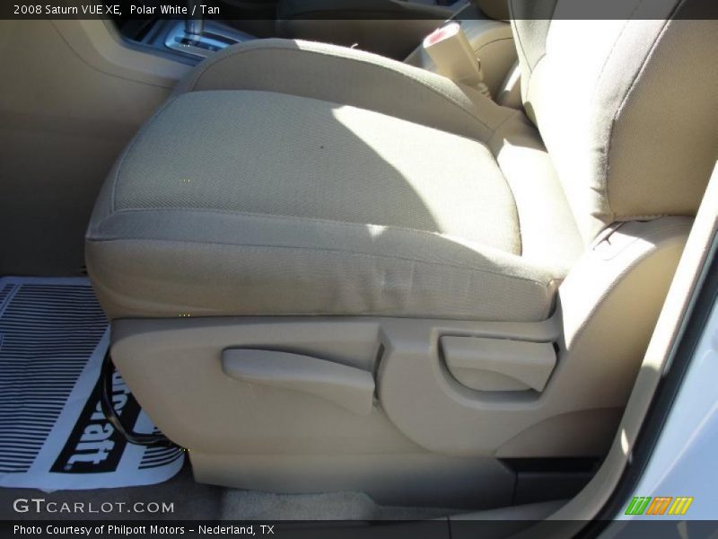 Polar White / Tan 2008 Saturn VUE XE