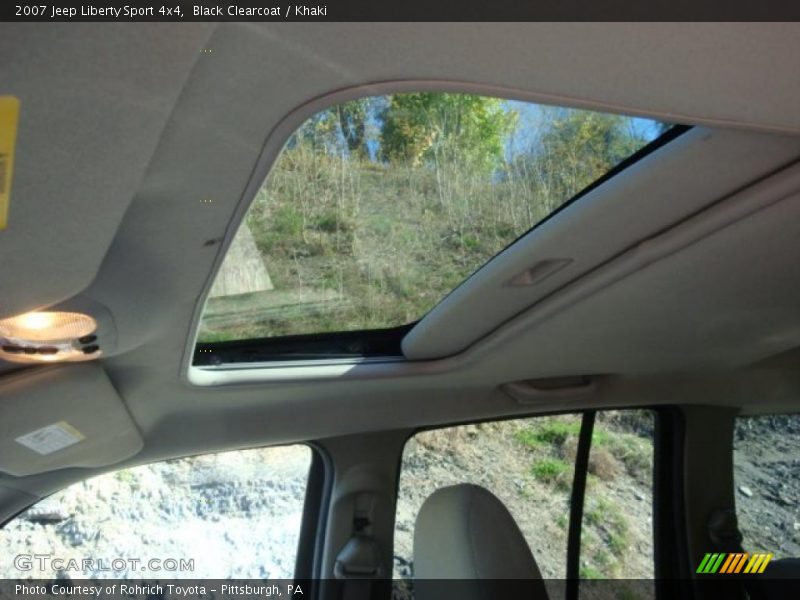 Black Clearcoat / Khaki 2007 Jeep Liberty Sport 4x4