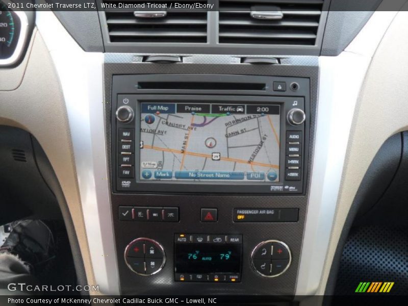 Navigation of 2011 Traverse LTZ