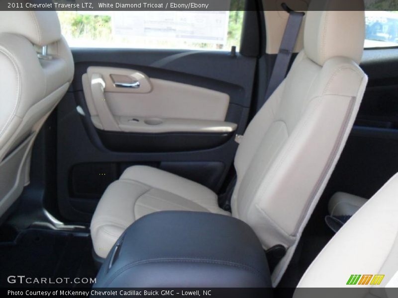 White Diamond Tricoat / Ebony/Ebony 2011 Chevrolet Traverse LTZ
