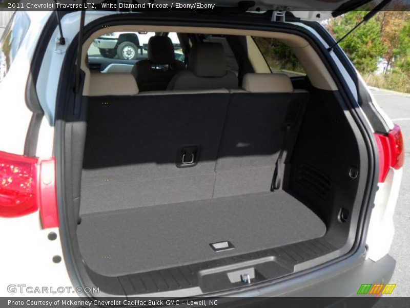  2011 Traverse LTZ Trunk