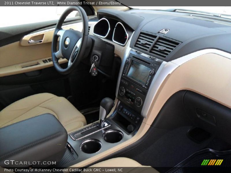 Dashboard of 2011 Traverse LTZ