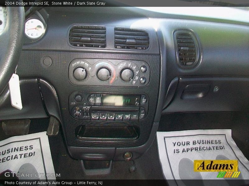 Stone White / Dark Slate Gray 2004 Dodge Intrepid SE