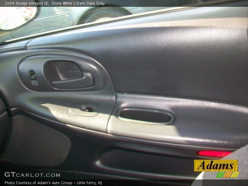Stone White / Dark Slate Gray 2004 Dodge Intrepid SE