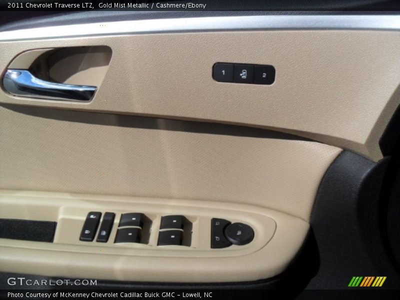 Controls of 2011 Traverse LTZ