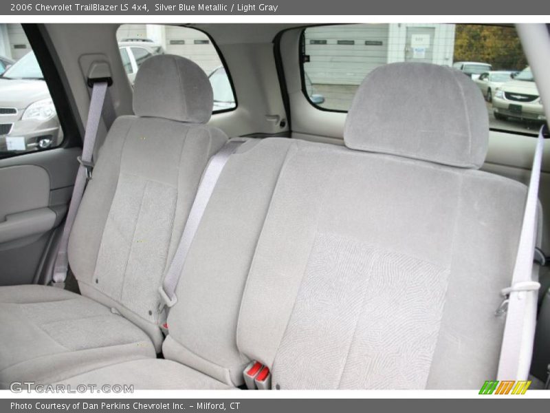  2006 TrailBlazer LS 4x4 Light Gray Interior