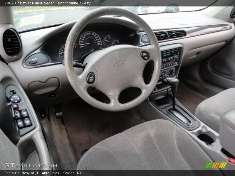Bright White / Gray 2002 Chevrolet Malibu Sedan