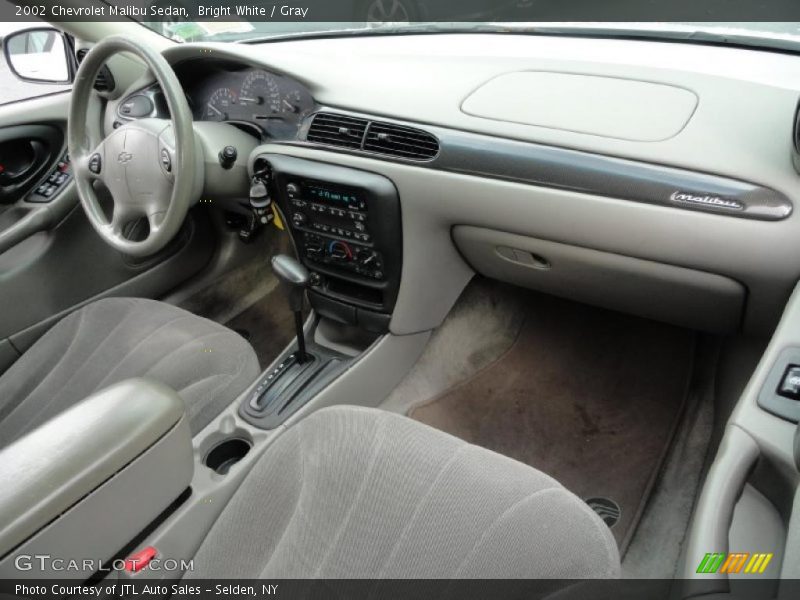 Bright White / Gray 2002 Chevrolet Malibu Sedan