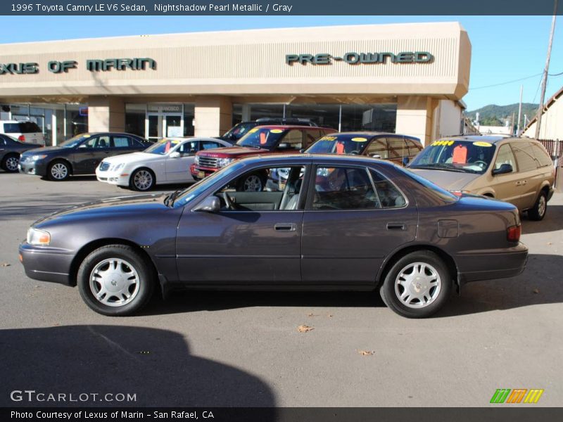 Nightshadow Pearl Metallic / Gray 1996 Toyota Camry LE V6 Sedan