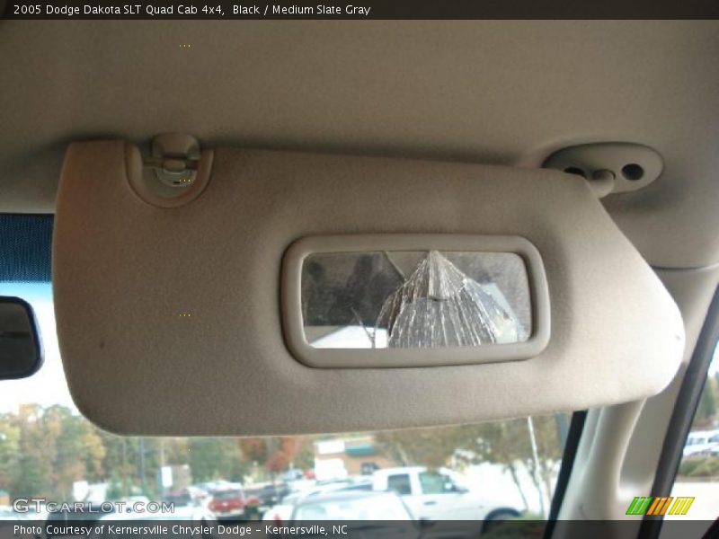 Black / Medium Slate Gray 2005 Dodge Dakota SLT Quad Cab 4x4