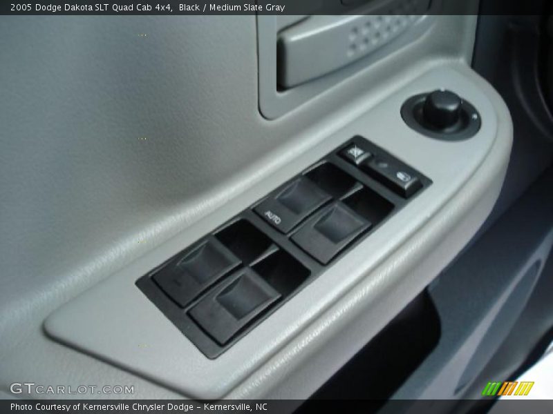 Black / Medium Slate Gray 2005 Dodge Dakota SLT Quad Cab 4x4