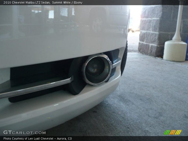 Summit White / Ebony 2010 Chevrolet Malibu LTZ Sedan