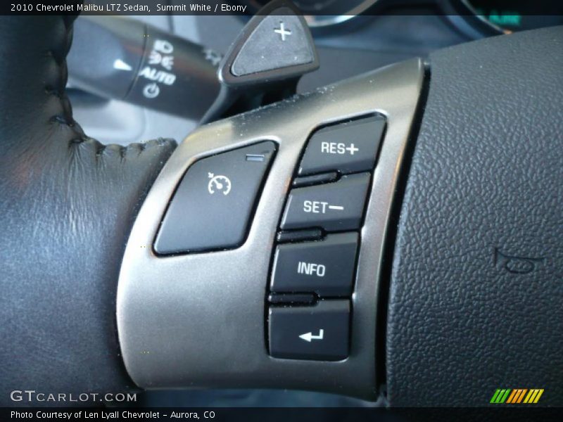 Controls of 2010 Malibu LTZ Sedan