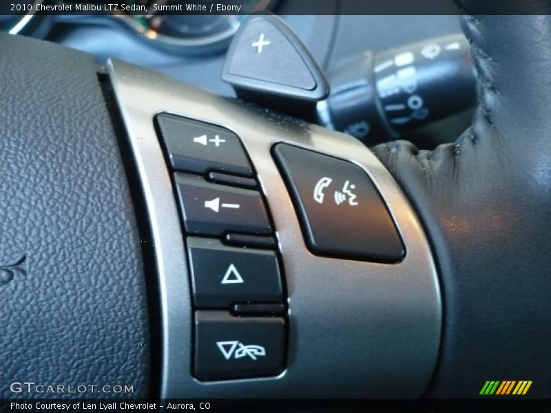 Controls of 2010 Malibu LTZ Sedan