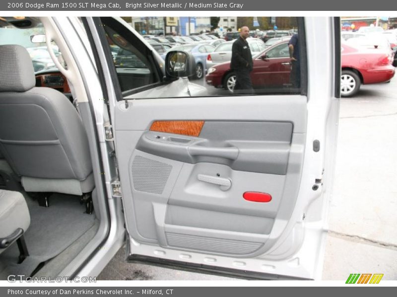 Door Panel of 2006 Ram 1500 SLT Mega Cab