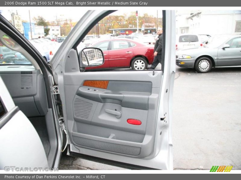 Door Panel of 2006 Ram 1500 SLT Mega Cab