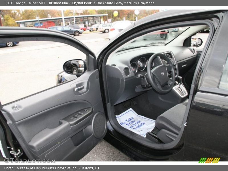  2010 Caliber SXT Dark Slate Gray/Medium Graystone Interior