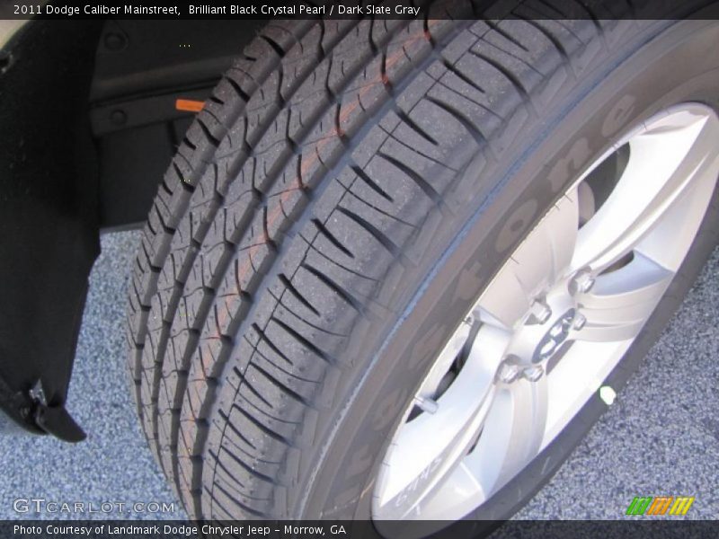 Brilliant Black Crystal Pearl / Dark Slate Gray 2011 Dodge Caliber Mainstreet