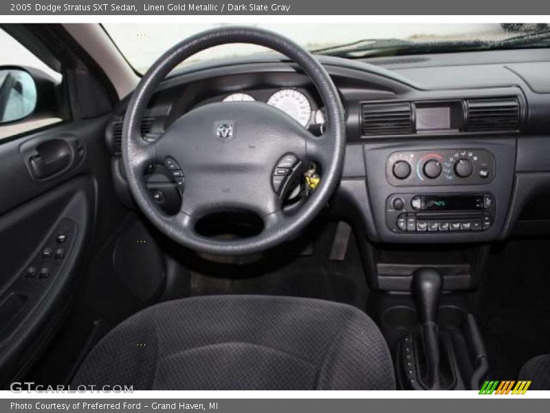 Dashboard of 2005 Stratus SXT Sedan
