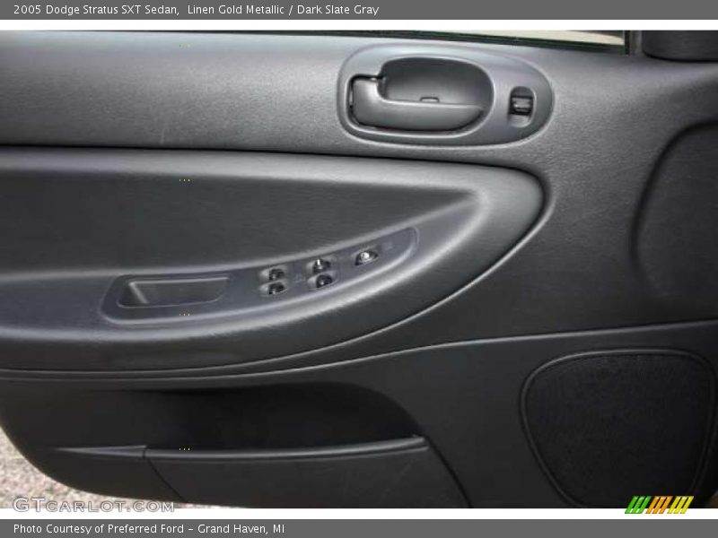 Linen Gold Metallic / Dark Slate Gray 2005 Dodge Stratus SXT Sedan