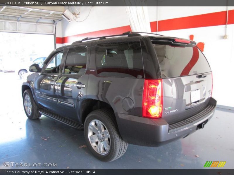 Carbon Black Metallic / Light Titanium 2011 GMC Yukon SLT