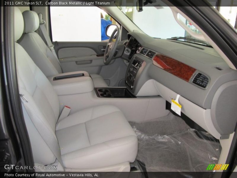 Carbon Black Metallic / Light Titanium 2011 GMC Yukon SLT