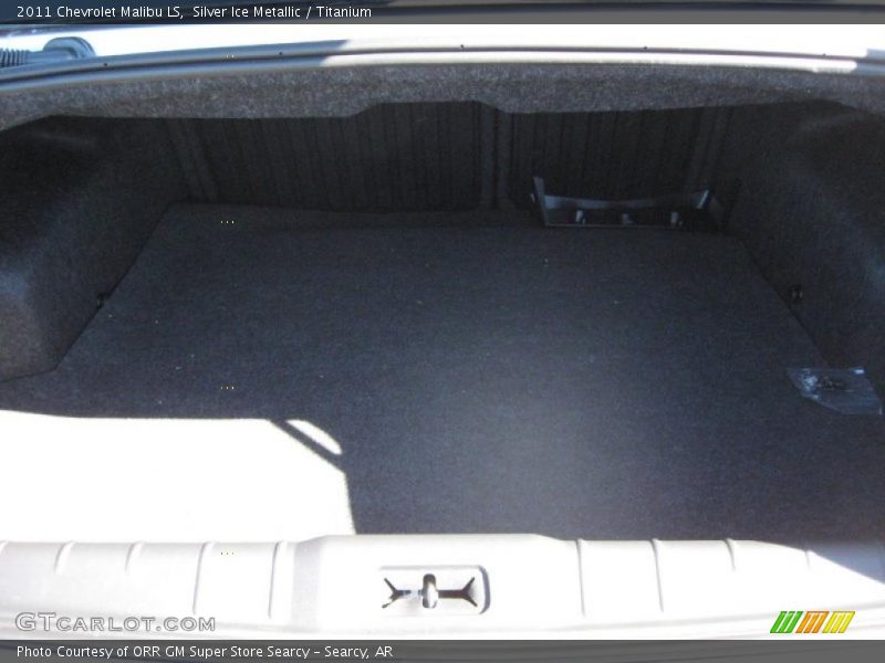 Silver Ice Metallic / Titanium 2011 Chevrolet Malibu LS
