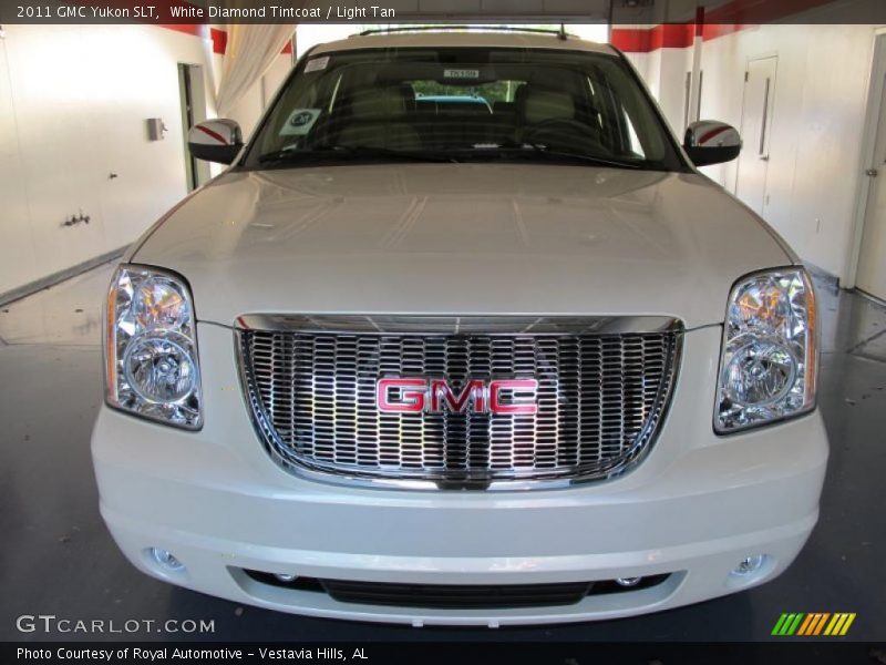 White Diamond Tintcoat / Light Tan 2011 GMC Yukon SLT