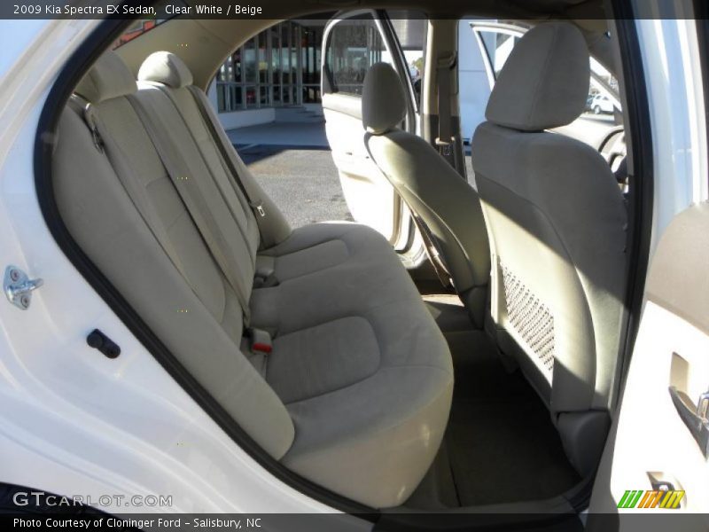 Clear White / Beige 2009 Kia Spectra EX Sedan