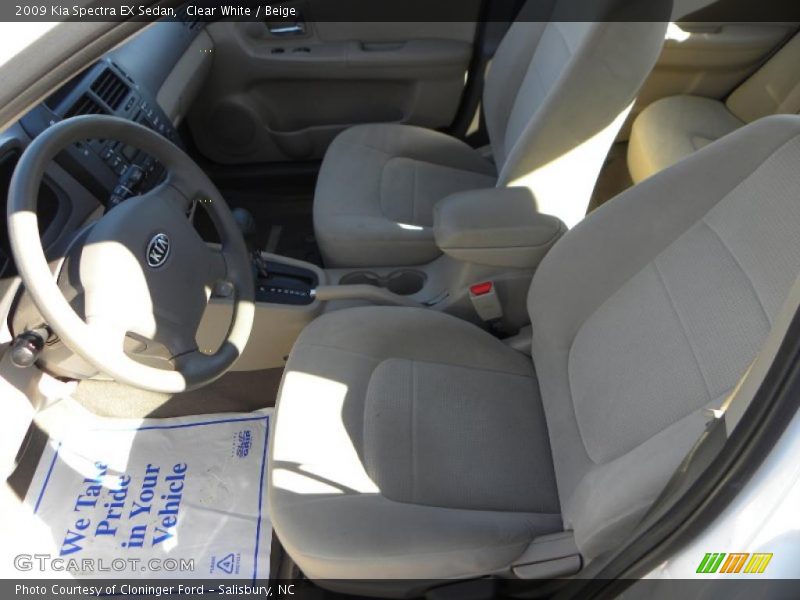 Clear White / Beige 2009 Kia Spectra EX Sedan