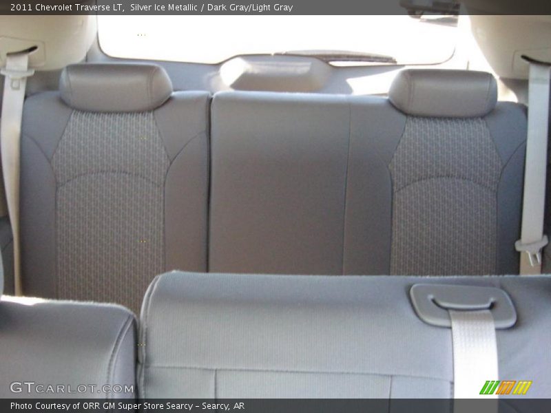 Silver Ice Metallic / Dark Gray/Light Gray 2011 Chevrolet Traverse LT