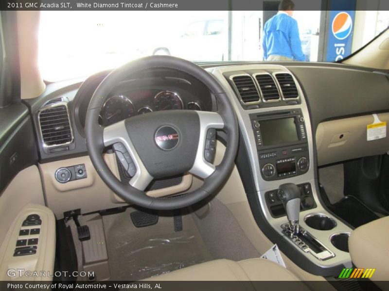 White Diamond Tintcoat / Cashmere 2011 GMC Acadia SLT