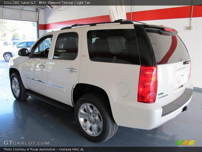 White Diamond Tintcoat / Light Tan 2011 GMC Yukon SLT