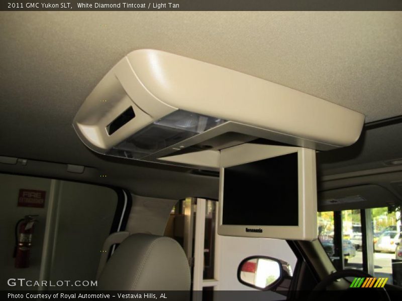 White Diamond Tintcoat / Light Tan 2011 GMC Yukon SLT